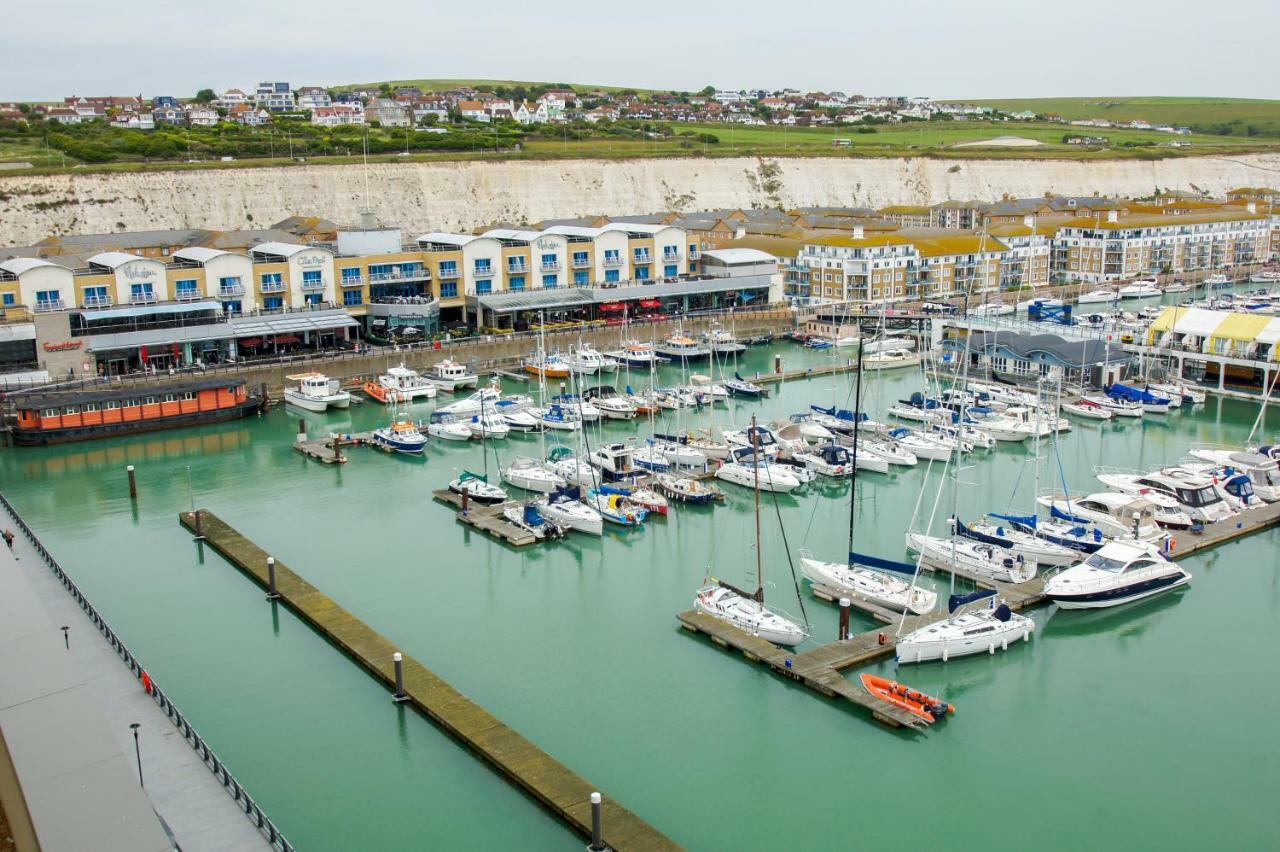 Orion Marina Sea View - Parking - By Brighton Holiday Lets Bagian luar foto